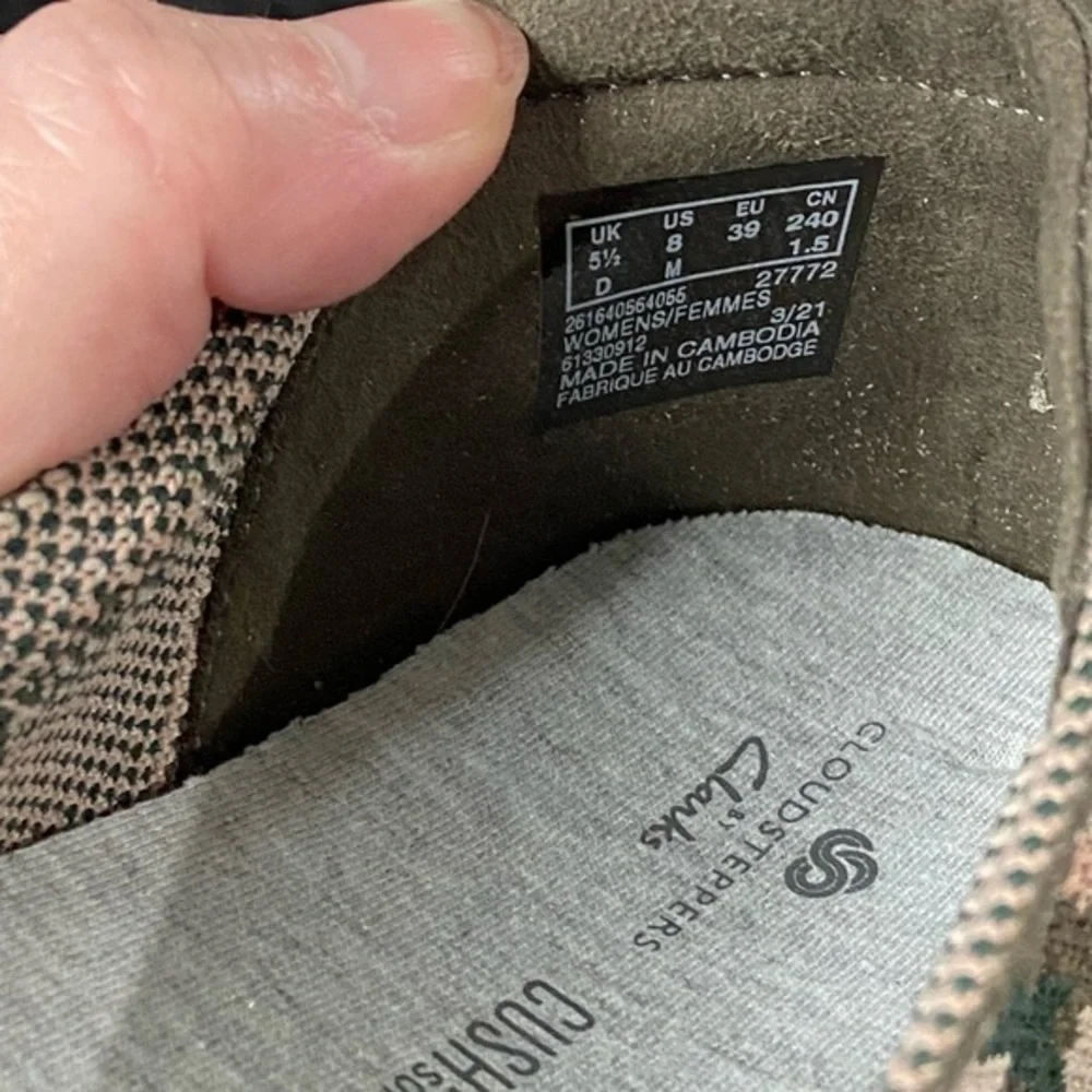 Clarks Cloudstepper Olive Camo Carly Hope Flat‎